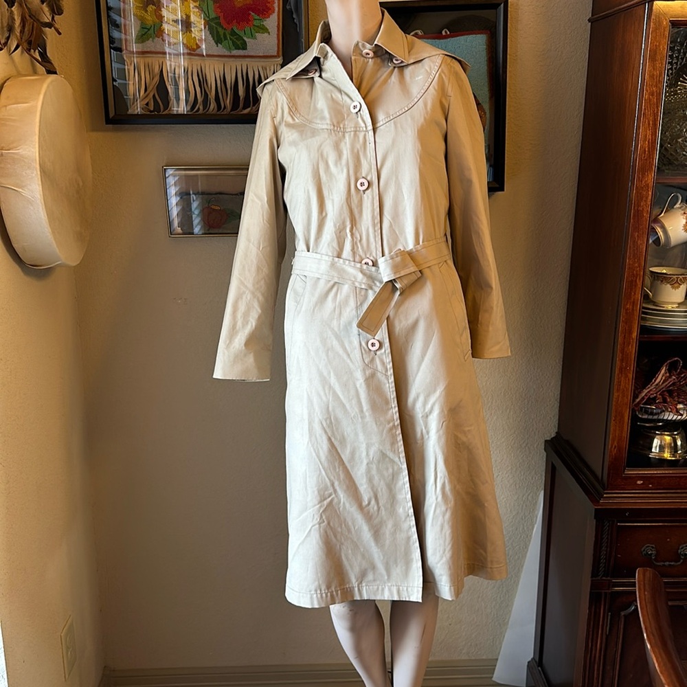 VTG London Fog Trench Coat Petite 4, fully lined and removable hood